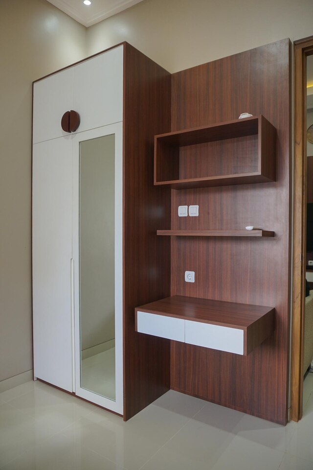 modular wardrobe manufacturers in Solapur